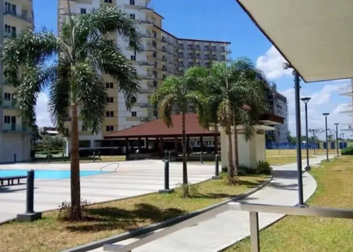 Affordable Condotel Near Airport Apartamento