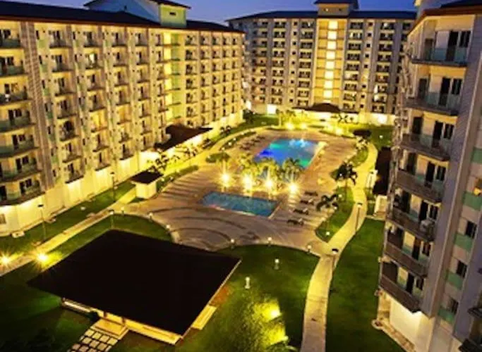 Affordable Condotel Near Airport *