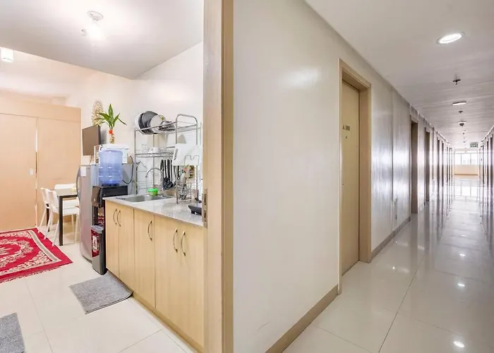 Affordable Condotel Near Airport *