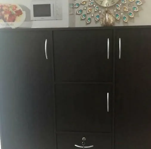 Affordable Condotel Near Airport Apartamento *